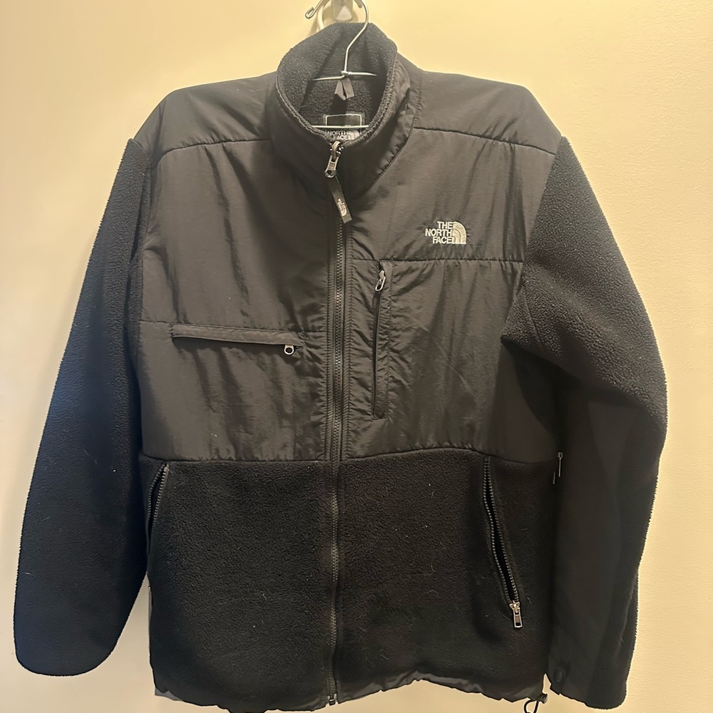 The North Face Men's Black Performance Jacket